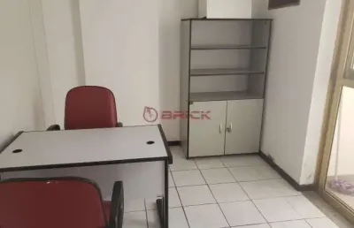 Sala comercial com 40 m² na várzea - teresópolis/rj.