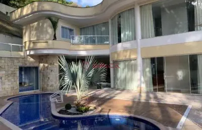 Casa com 4 suítes em condomínio no panorama - teresópolis/rj.