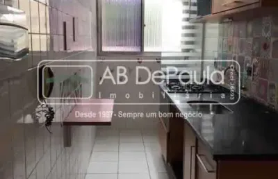 Apartamento com 3 quartos à venda na rua florianópolis, praça seca, rio de janeiro, 65 m2 por r$ 299.900