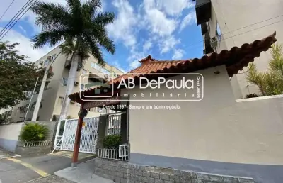 Apartamento com 2 quartos à venda na rua guilherme francisco cruz, jardim sulacap, rio de janeiro, 57 m2 por r$ 245.000