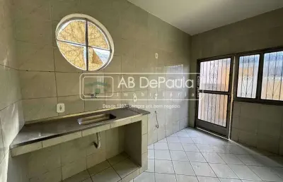 Apartamento com 3 quartos para alugar na avenida marechal fontenelle, magalhães bastos, rio de janeiro, 150 m2 por r$ 1.600