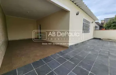 Casa com 3 quartos à venda na rua caracas, bento ribeiro, rio de janeiro, 136 m2 por r$ 490.000