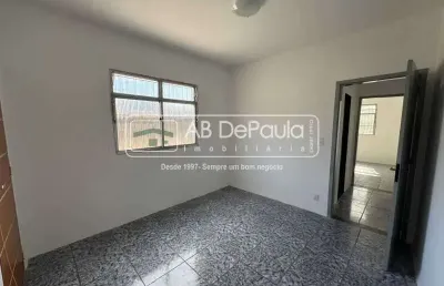 Sala comercial com 1 sala para alugar na estrada manuel nogueira de sá, realengo, rio de janeiro, 30 m2 por r$ 1.100