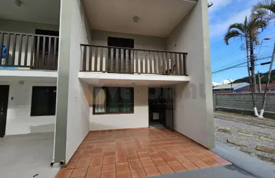 Sobrado com 2 dormitórios, martim de sá  caraguatatuba sp