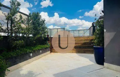 Cobertura reformada; 4 suítes; 4 vagas; piscina privativa; vista panorâmica