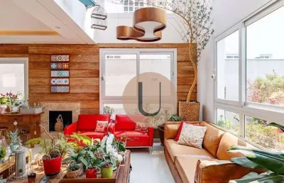 Casa com 4 dormitórios e piscina em aldeia da serra!