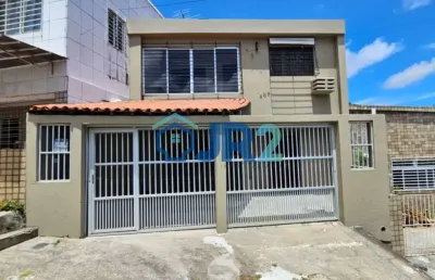 Casa no bairro do cajueiro -      não aceita financiamento, só venda a vista