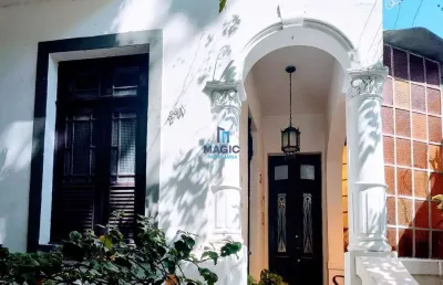 Casa com 4 dormitórios à venda com 239 m² por r$ 1.499.999,00 no grajaú, rio de janeiro / rj