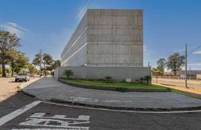 Terreno comercial para alugar na Avenida Advogado Horácio Raccanello Filho, 3198, Vila Nova, Maringá