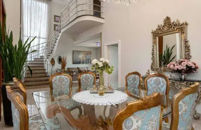 Sobrado de luxo à venda no jardim paris, em maringá, por r$ 1.650.000,00