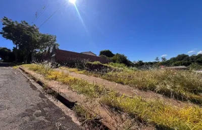 Terreno à venda na Rua Pioneira Gertrude Heck Fritzen, 1493, Jardim Itaipu, Maringá