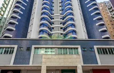 Excelente apartamento de 02 quartos sendo 01 suíte para morar na zona 07.