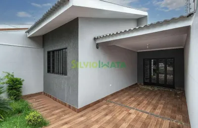Casa à venda  conforto e sofisticação no jardim dias!