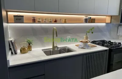 Apartamento com 2 quartos à venda na Avenida Londrina, 768, Zona 08, Maringá