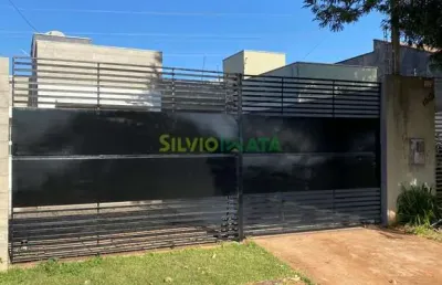Excelente casa, 03 quartos sendo 01 suíte para morar no jardim campo belo