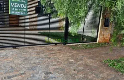 Oportunidade imperdível: casa com terreno amplo no jardim três lagoas  maringá/pr!
