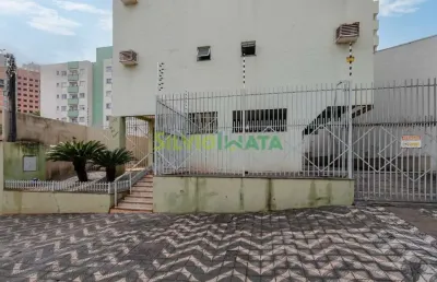 Excelente apartamento de 02 quartos sendo 01 suíte no ed. rio madeira, zona 07.