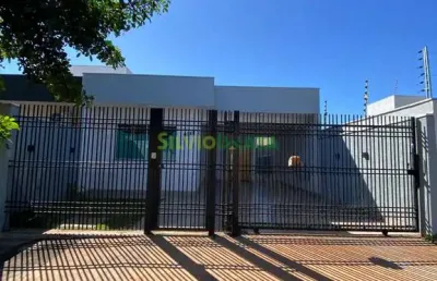Excelente casa, 03 quartos sendo 01 suíte para morar no jardim oriental, próximo da avenida mandacaru