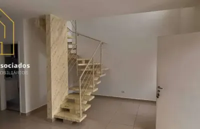 Casa 3 dormitórios, 1 suíte, com plenajeados, espaço gourmet churrasqueira!