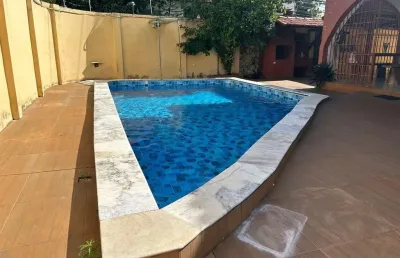 Casa à venda em boa viagem, recife: 4 quartos, 457m², r$1.100.000