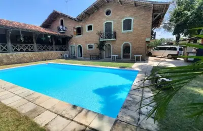 Casa à venda em candeias, 600m², 4 suítes, 6 banheiros