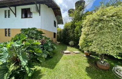 Casa de luxo à venda em aldeia dos camarás, 6 suítes, 500m²