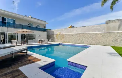 Casa altíssimo padrão com piscina, espaço gourmet, 3 suítes sendo 1 master com hidromassagem no aristocrata são josé