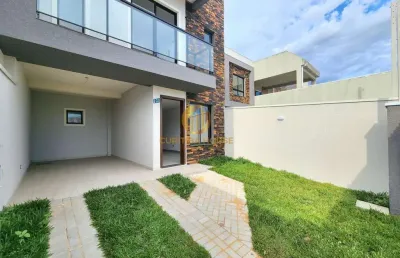 Lindo sobrado com alto padrão de acabamentos pronto para morar 3 quartos sendo 1 suíte umbara