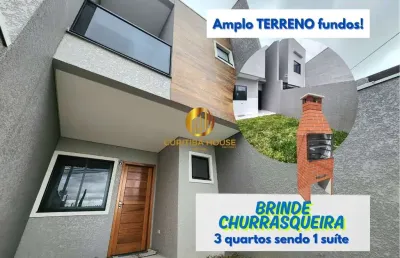 Sobrado com 3 quartos sendo 1 suíte e amplo terreno fundos no sítio cercado