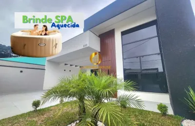 Linda casa térrea alto padrão 3 quartos sendo 1 suíte, pé direito duplo no green field eucaliptos fazenda rio grande