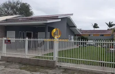 Casa térrea em matinhos  200m da praia | curitiba house