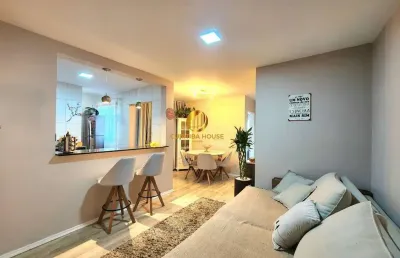 Apartamento 2 quartos com cozinha americana, sacada, vista livre e face norte. edifício maria júlia portão e 1 vaga de garagem