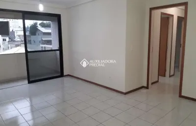 Apartamento com 3 quartos para alugar na rua joaquim costa, 22, agronômica, florianópolis, 76 m2 por r$ 4.000