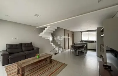 Casa em condomínio fechado com 3 quartos para alugar na rua joão henrique gonçalves, 132, lagoa da conceição, florianópolis, 210 m2 por r$ 7.500