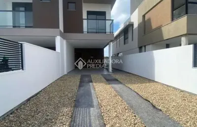 Casa com 3 quartos para alugar na a loteamento mares do sul, 20, campeche, florianópolis, 150 m2 por r$ 8.000