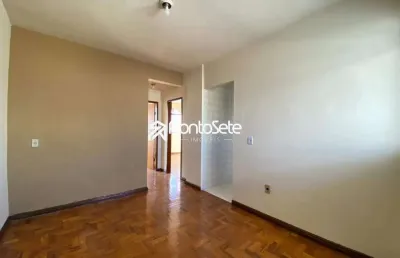 Apartamento com 2 quartos para alugar no Centro, Divinópolis 