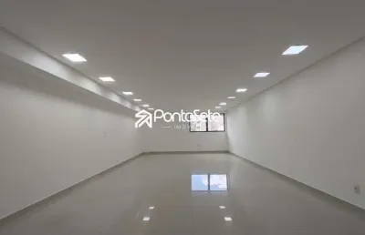 Sala comercial para alugar no Liberdade, Divinópolis 