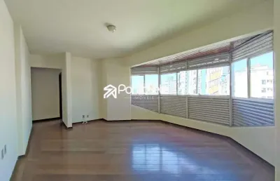 Apartamento com 3 quartos para alugar no Centro, Divinópolis 