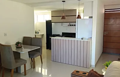Lindo imóvel porteira fechada com 02 quartos e há poucos metros do mar do bessa