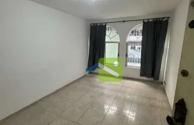 Casa com 3 quartos para alugar na Rua Coronel Ferreira Leal, Vila Gomes, São Paulo