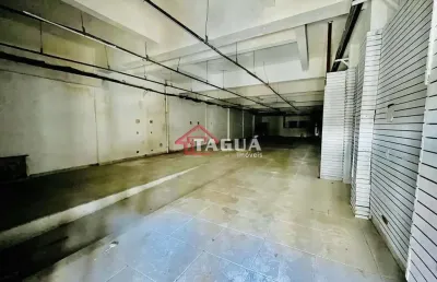 Barracão / Galpão / Depósito para alugar na Rua Amador Bueno, 122, Centro, Santos
