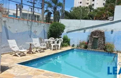 Casa com 4 quartos para alugar na Rua Laurent Martins, Jardim Esplanada, São José dos Campos