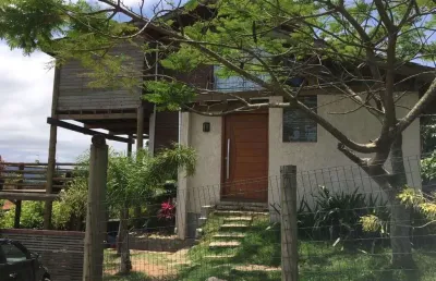 Casa com 4 quartos à venda na Apenas 150m Até A Lagoa, Ibiraquera, Imbituba