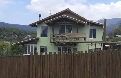 Casa com 3 quartos à venda em Macacu, Garopaba 