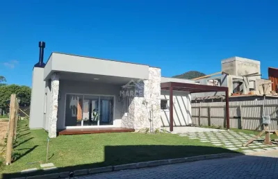Casa à venda no bairro praia do siriú - garopaba/sc