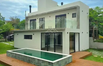 Casa com 3 quartos à venda na Praia do Rosa, Imbituba 