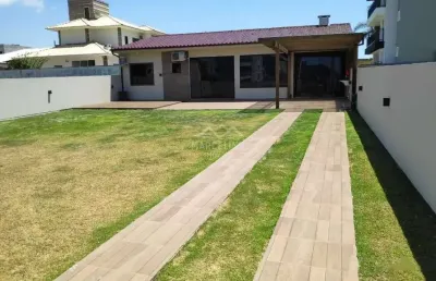Casa com 2 quartos à venda no Village, Imbituba 