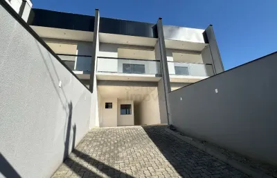 Casa com 3 quartos à venda na Rua Cristóvão Colombo, Floresta, Joinville