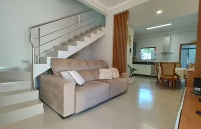 Casa em condomínio fechado com 3 quartos à venda na Rua Humaitá, Bom Retiro, Joinville