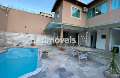 Casa com 3 quartos à venda na Rua Saturno, Jardim Riacho das Pedras, Contagem
